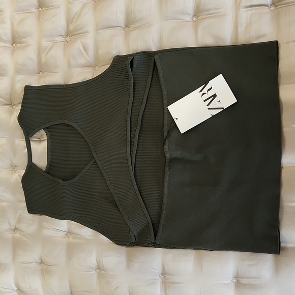 Zara Open Back Knit Top - Picture 4 of 10